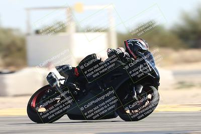 media/Oct-13-2025-Moto Forza (Mon) [[a66d839500]]/2-A Group/Session 4 Turn 7/